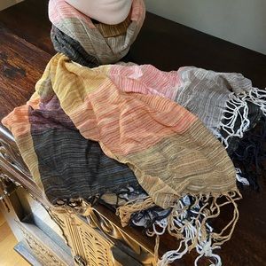 Pashmina and silk plaid scarf